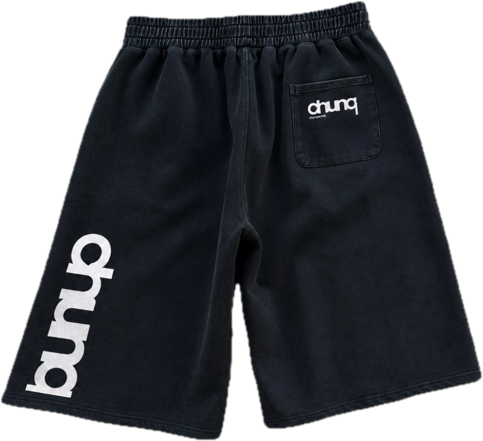 chunq double-layer baggy cotton shorts back view
